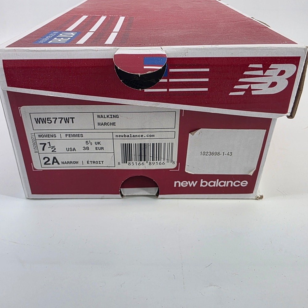 New Balance 577 White Leather Walking Shoes WW577WT Womens 7.5 2A Narrow - Picture 2 of 6